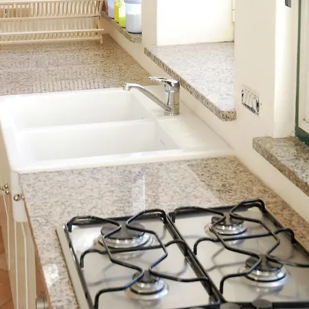 Modern Apartment In Trecase With Garden Holiday home *
