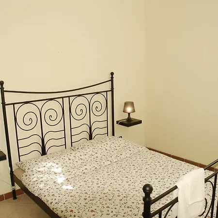 Holiday home Modern Apartment In Trecase With Garden